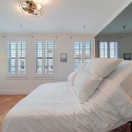 Palm Beach Island Condominiums מראה חיצוני תמונה