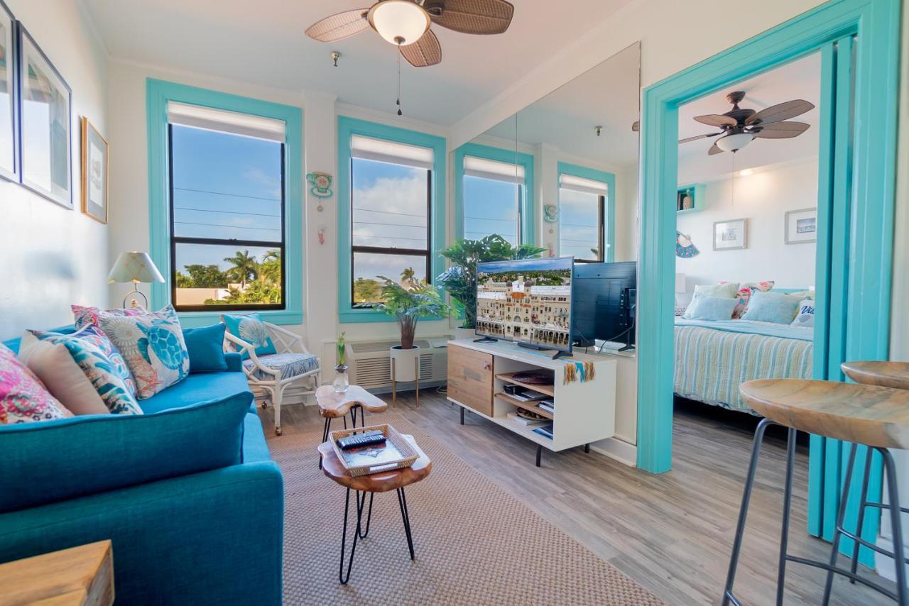 Palm Beach Island Condominiums מראה חיצוני תמונה