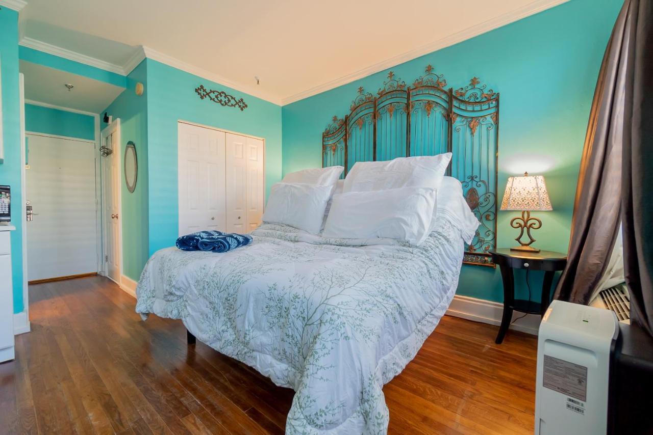 Palm Beach Island Condominiums מראה חיצוני תמונה
