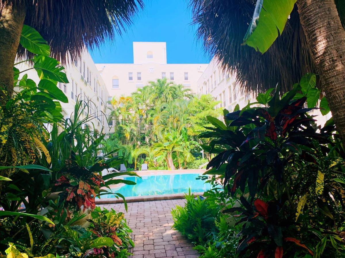 Palm Beach Island Condominiums מראה חיצוני תמונה