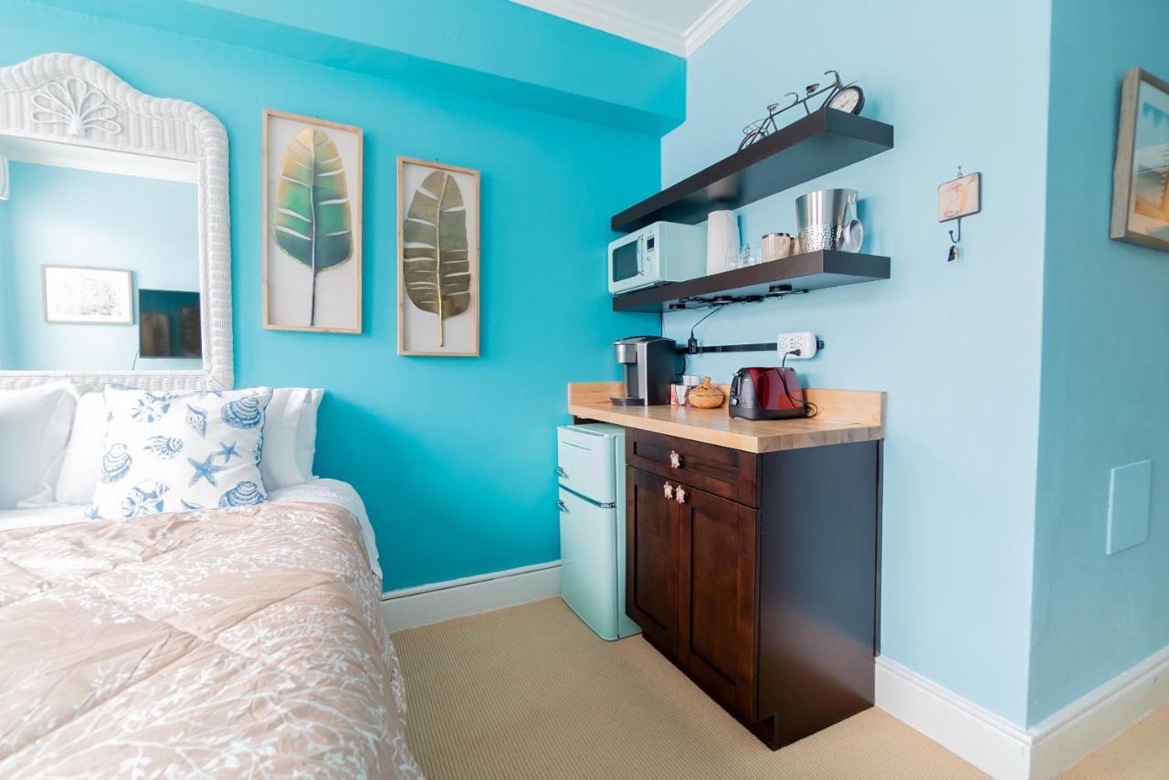 Palm Beach Island Condominiums מראה חיצוני תמונה